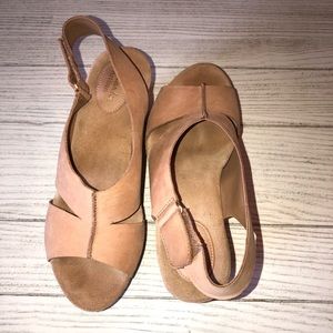 Clarks Shoes - Clarks Artisan wedge Clarks Shoes - Clarks Artisan wedge